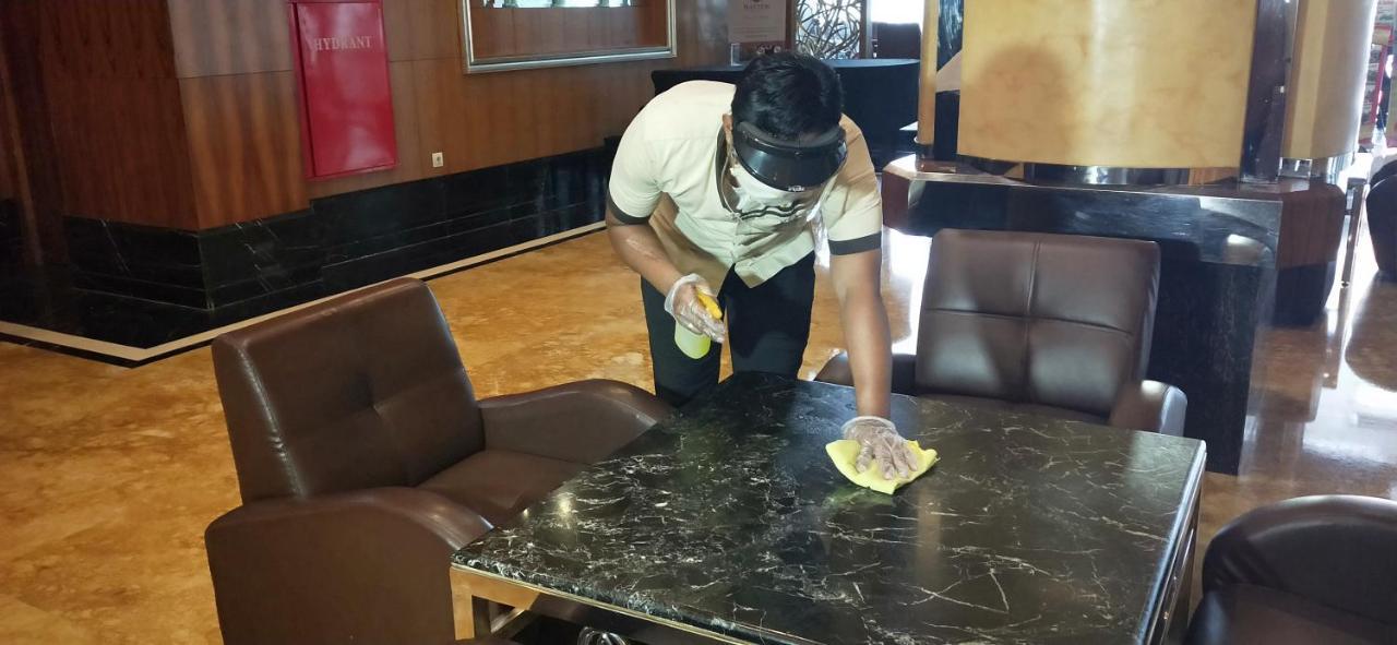 Swiss-Belhotel Maleosan Manado Buitenkant foto
