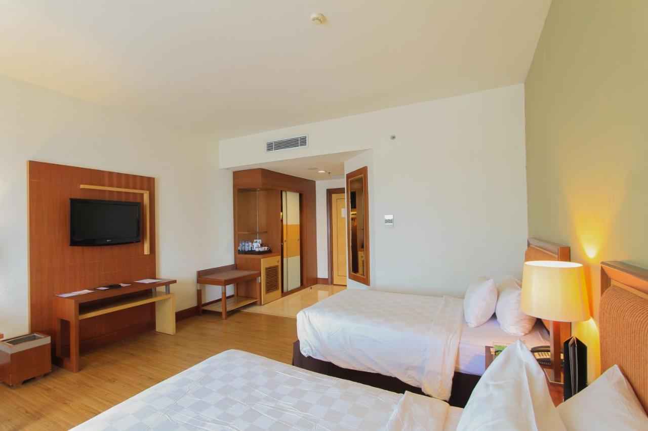 Swiss-Belhotel Maleosan Manado Buitenkant foto