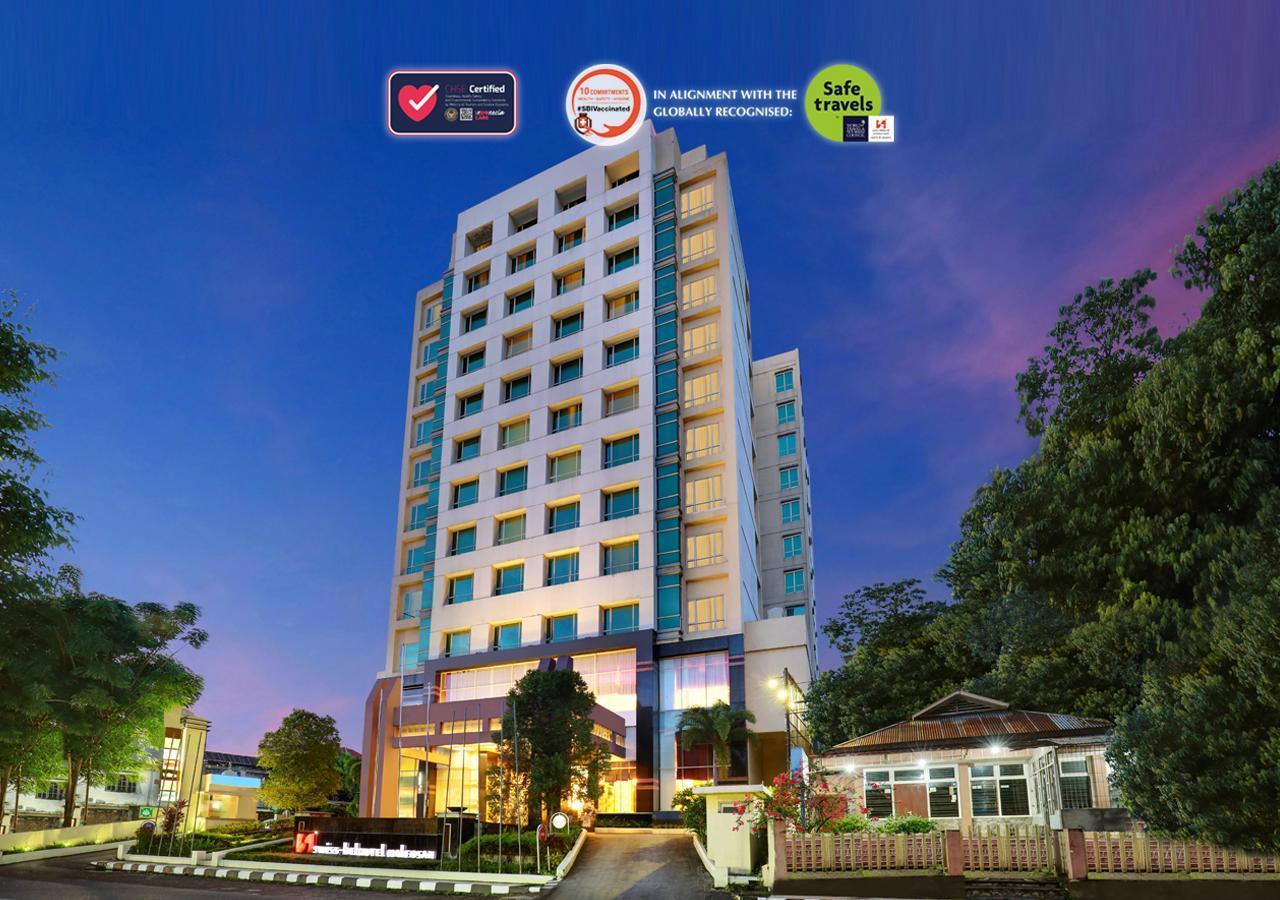 Swiss-Belhotel Maleosan Manado Buitenkant foto