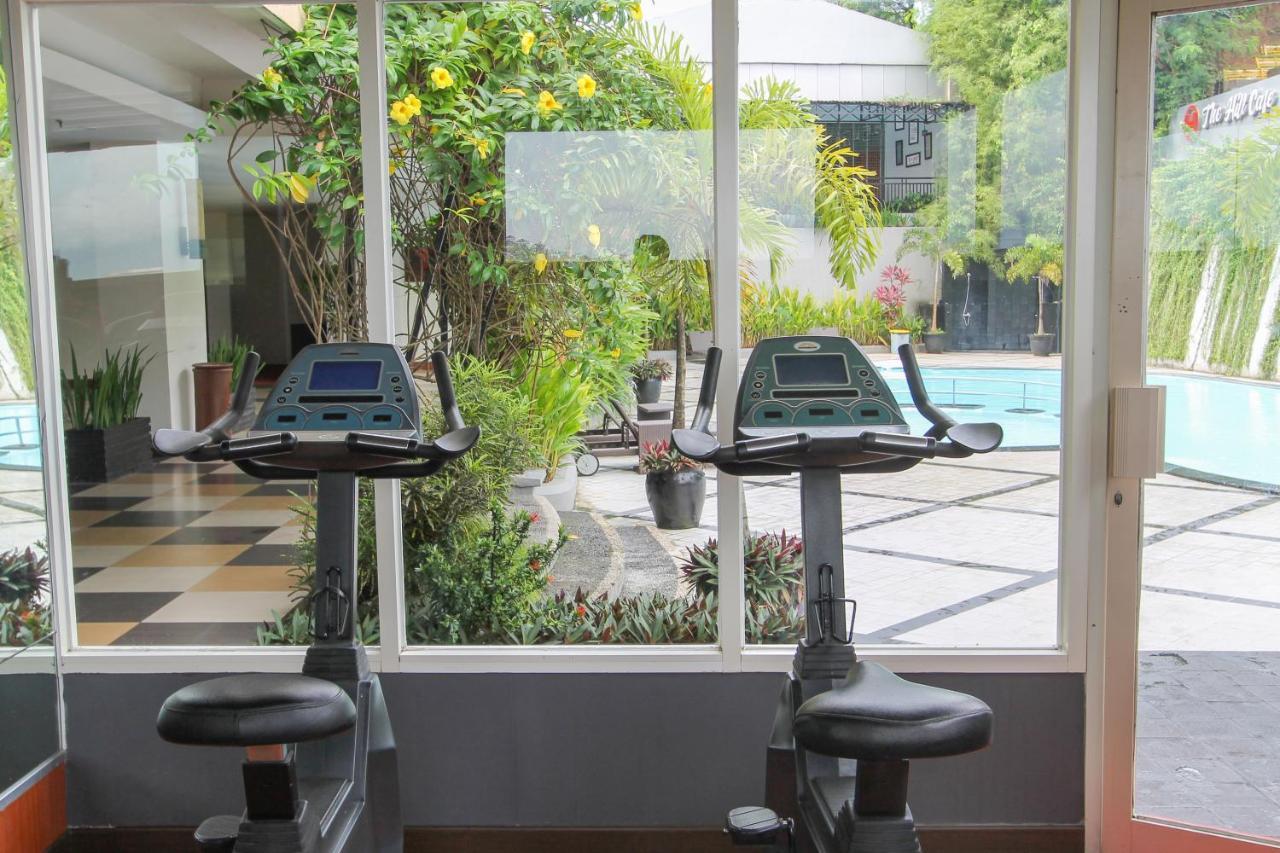 Swiss-Belhotel Maleosan Manado Buitenkant foto