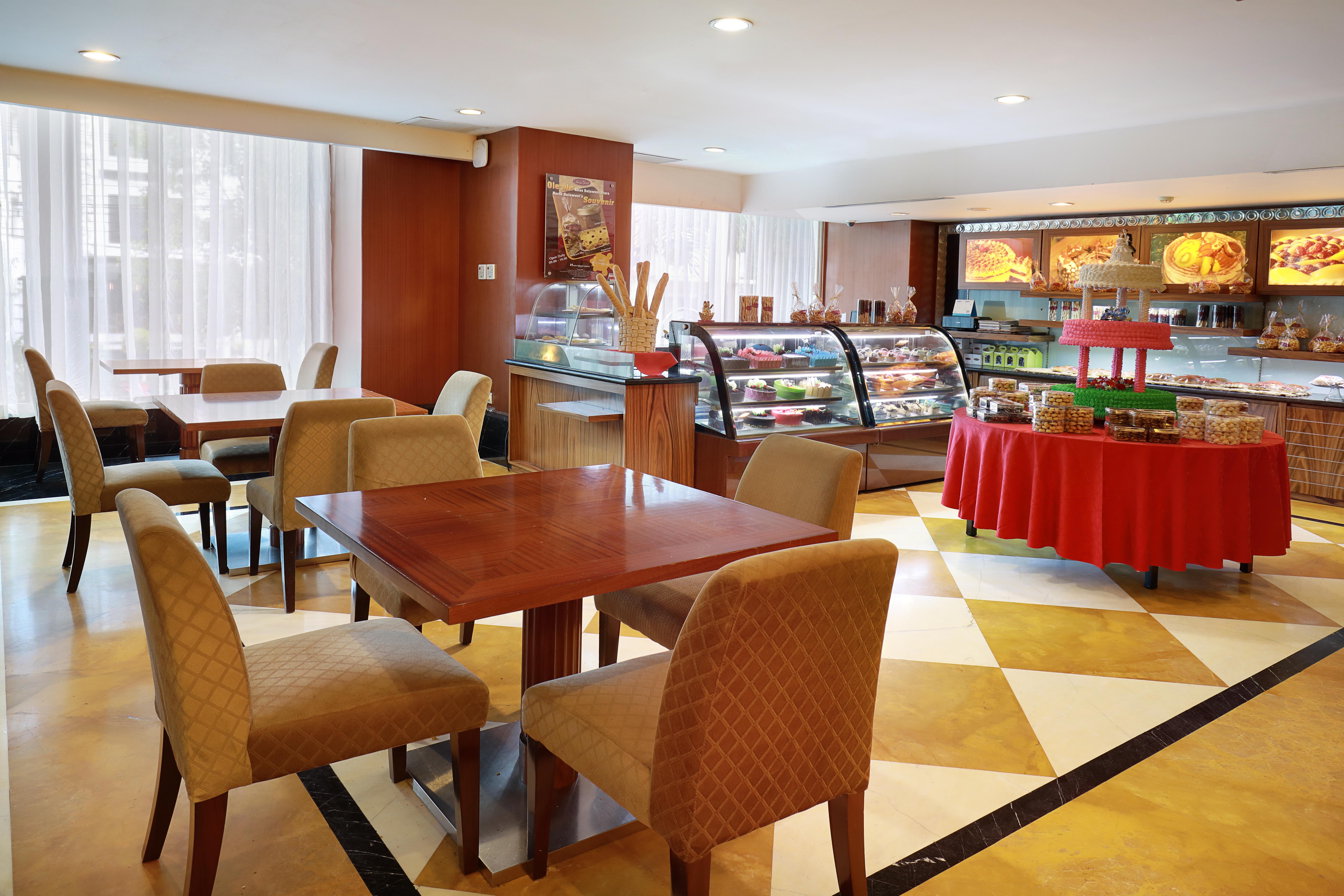 Swiss-Belhotel Maleosan Manado Buitenkant foto